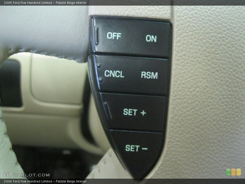Pebble Beige Interior Controls for the 2006 Ford Five Hundred Limited #54801787