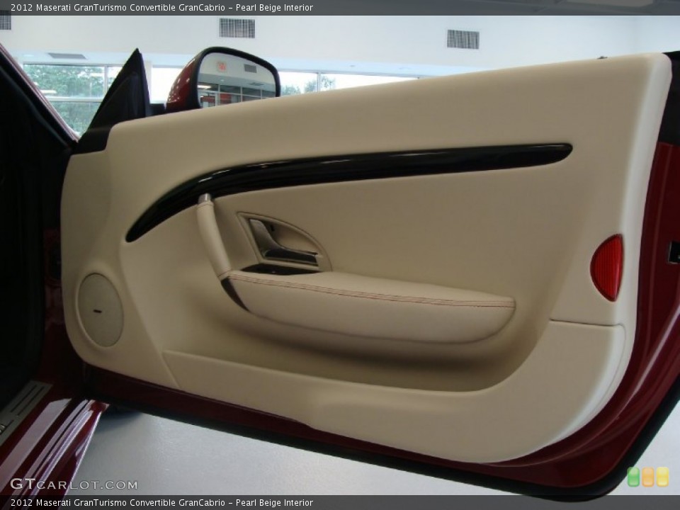 Pearl Beige Interior Door Panel for the 2012 Maserati GranTurismo Convertible GranCabrio #54801859
