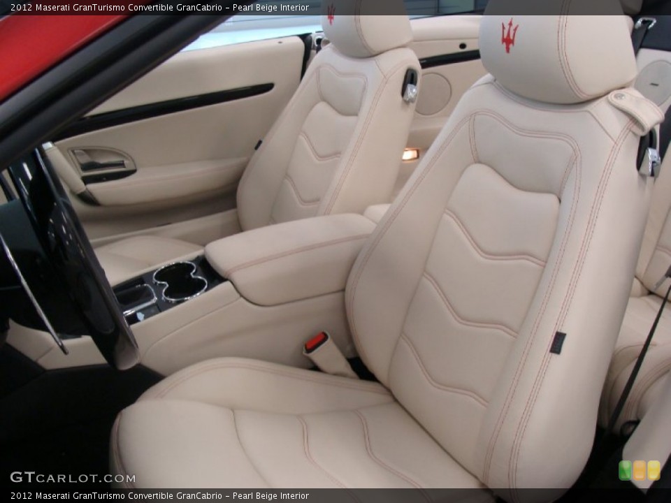 Pearl Beige Interior Photo for the 2012 Maserati GranTurismo Convertible GranCabrio #54801892