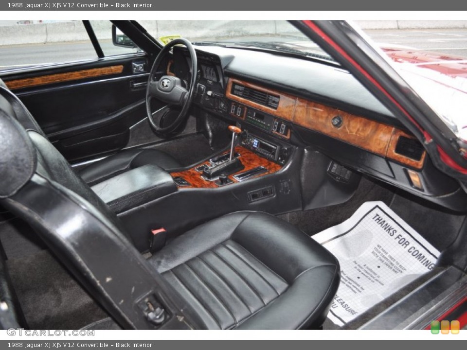 Black Interior Photo for the 1988 Jaguar XJ XJS V12 Convertible #54802687