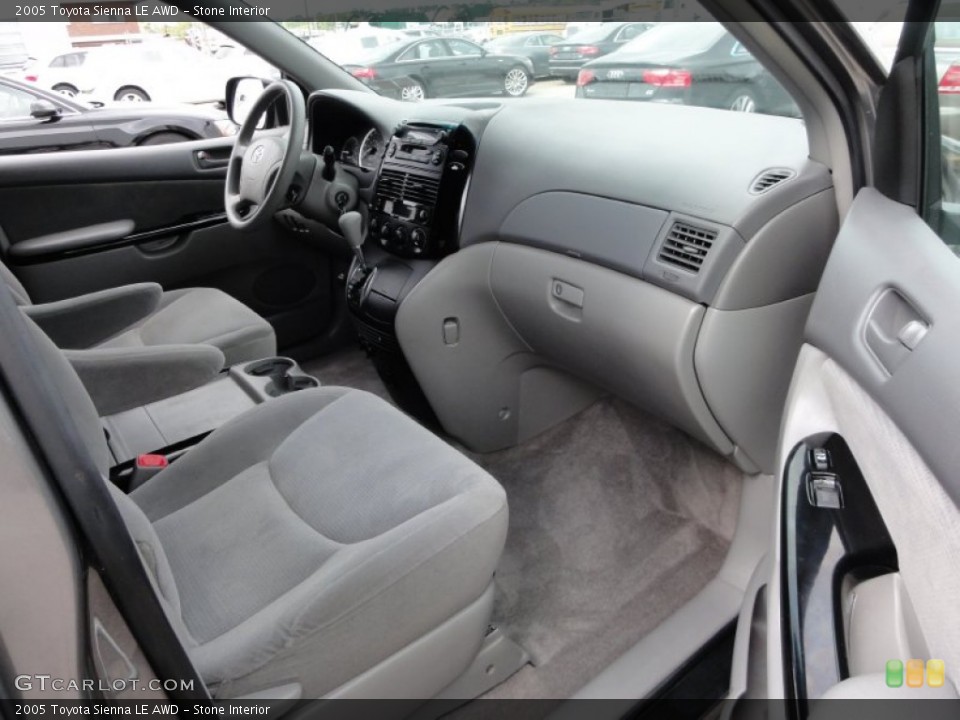 Stone Interior Photo for the 2005 Toyota Sienna LE AWD #54809905