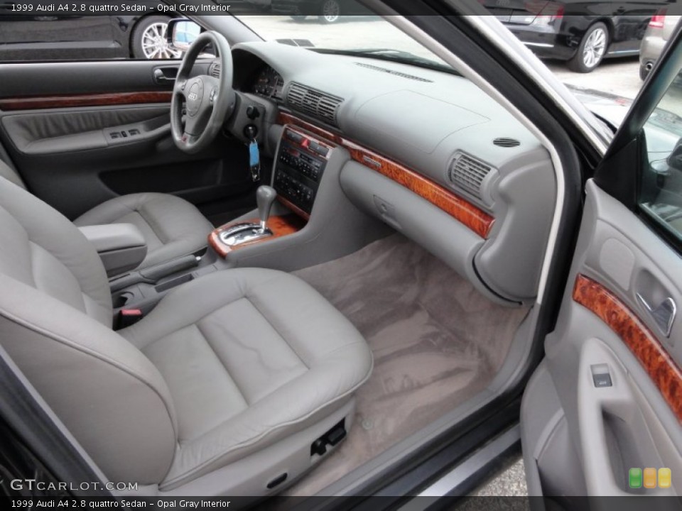Opal Gray Interior Photo for the 1999 Audi A4 2.8 quattro Sedan #54810670