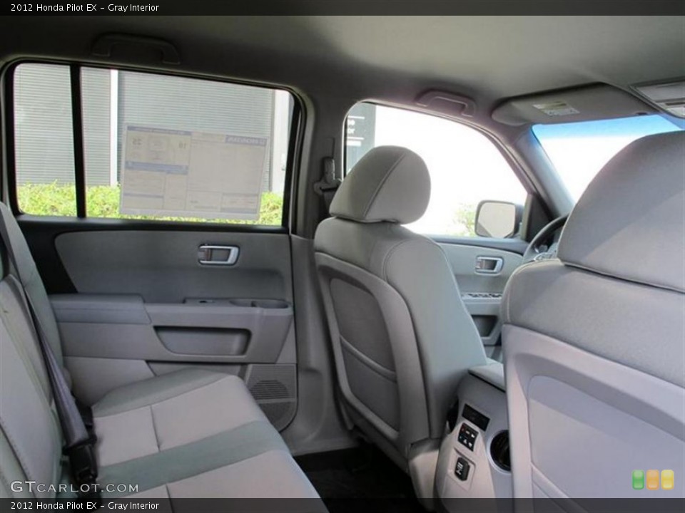 Gray Interior Photo for the 2012 Honda Pilot EX #54813736