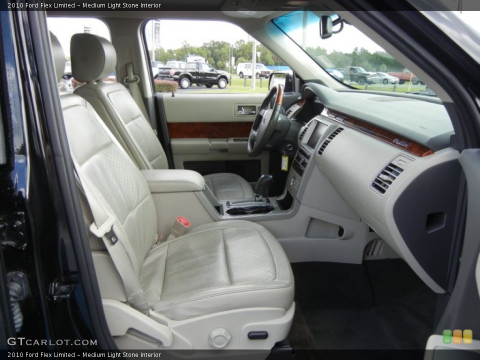 Medium Light Stone Interior Photo for the 2010 Ford Flex Limited #54825985