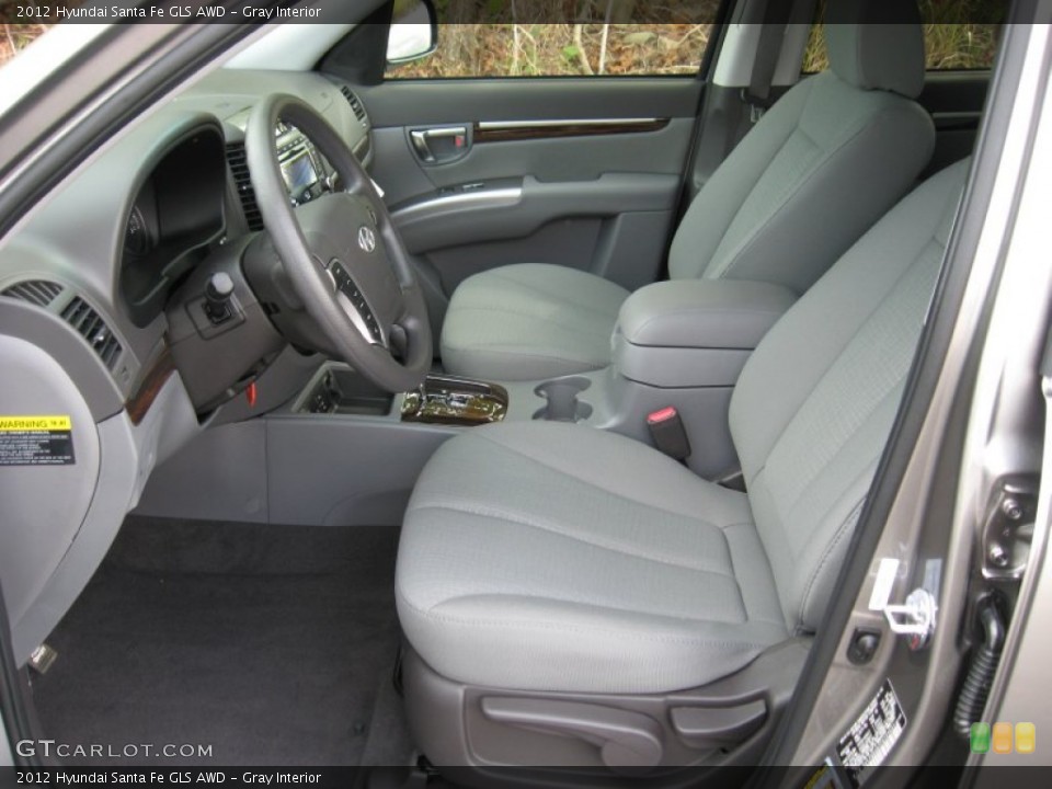 Gray Interior Photo for the 2012 Hyundai Santa Fe GLS AWD #54830095