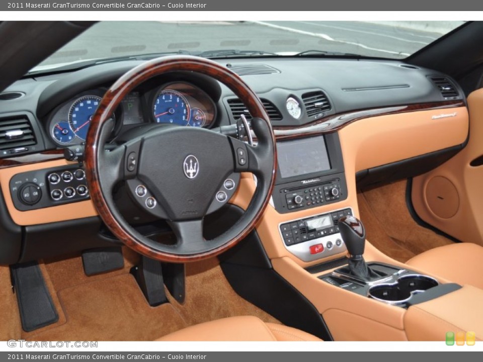 Cuoio Interior Dashboard for the 2011 Maserati GranTurismo Convertible GranCabrio #54831892