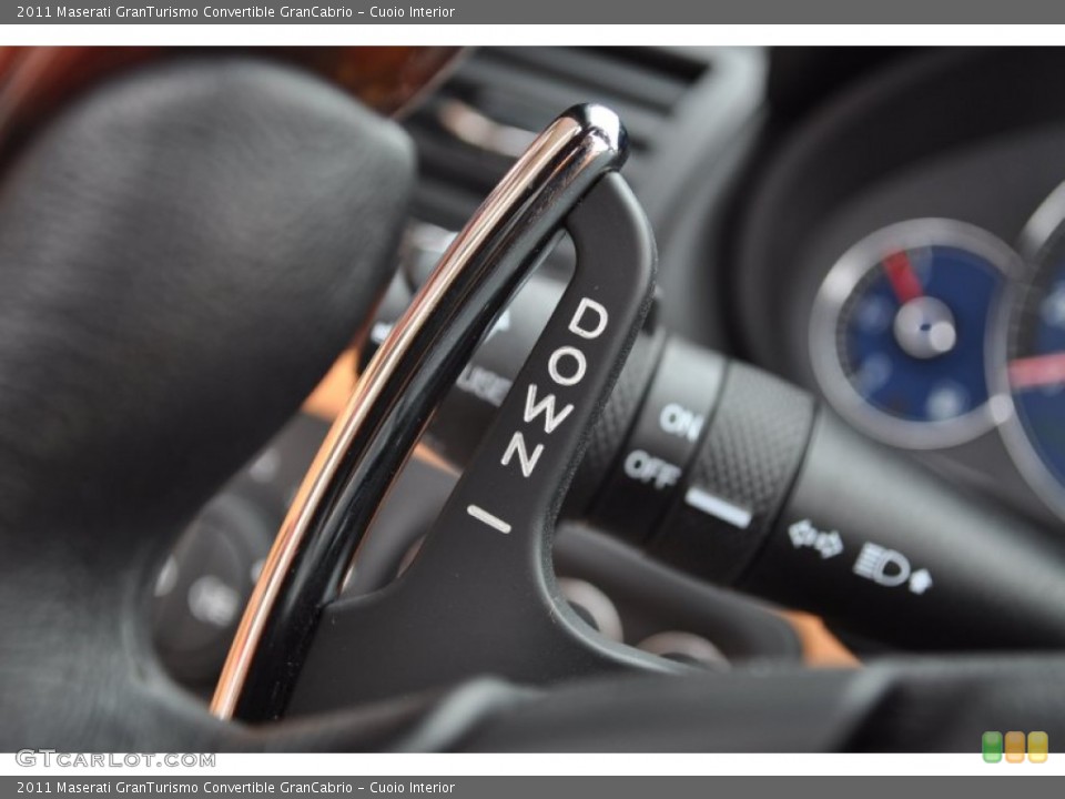 Cuoio Interior Transmission for the 2011 Maserati GranTurismo Convertible GranCabrio #54832112