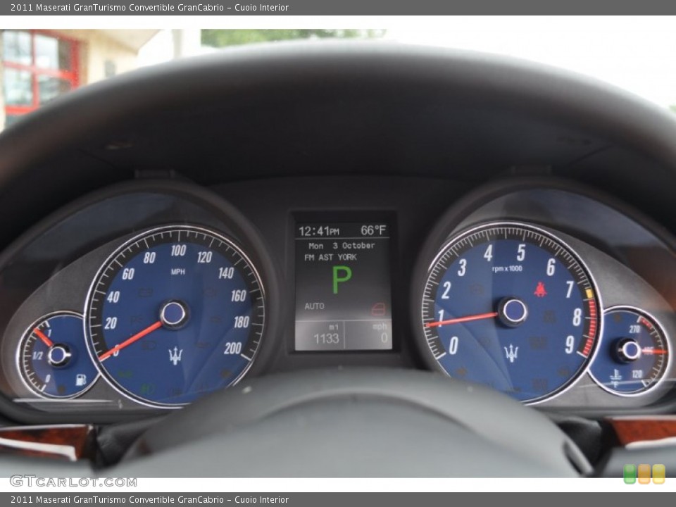 Cuoio Interior Gauges for the 2011 Maserati GranTurismo Convertible GranCabrio #54832129