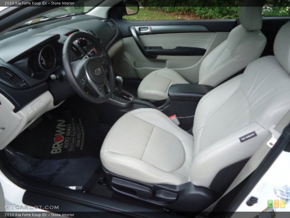Stone Interior Photo for the 2010 Kia Forte Koup EX #54833968