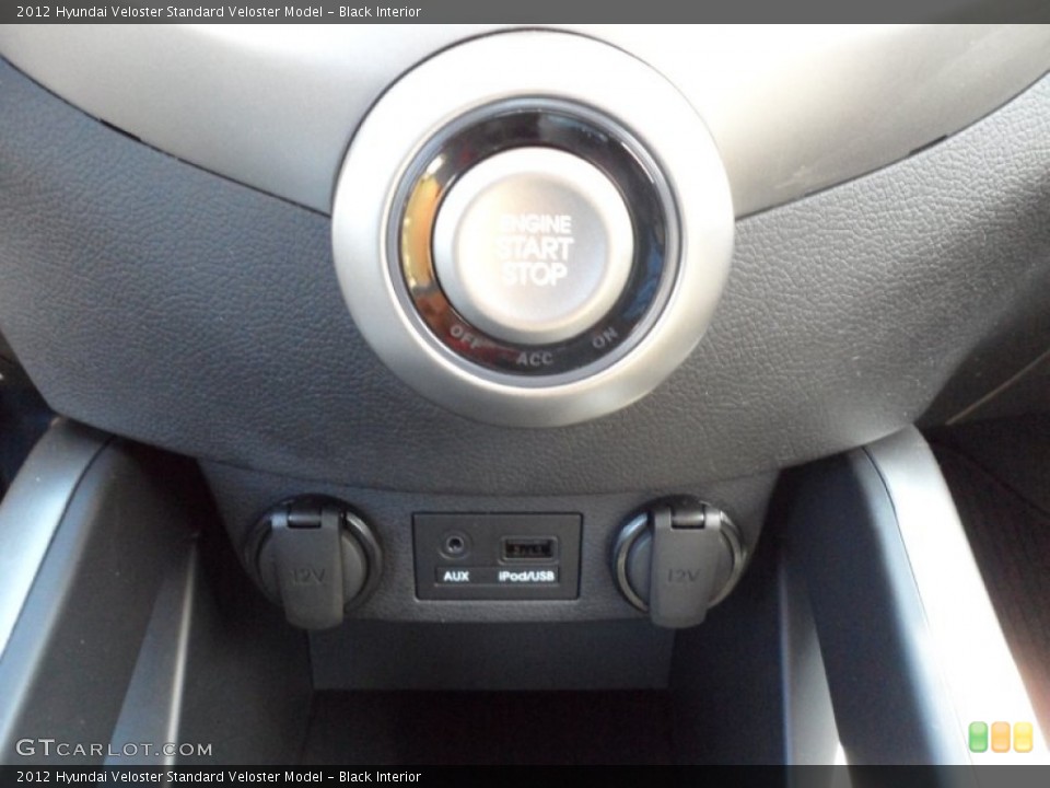 Black Interior Controls for the 2012 Hyundai Veloster  #54841483