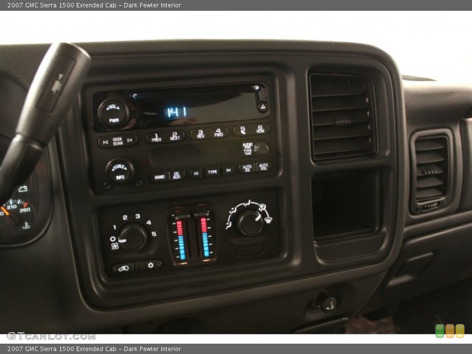 Dark Pewter Interior Controls for the 2007 GMC Sierra 1500 Extended Cab #54844309