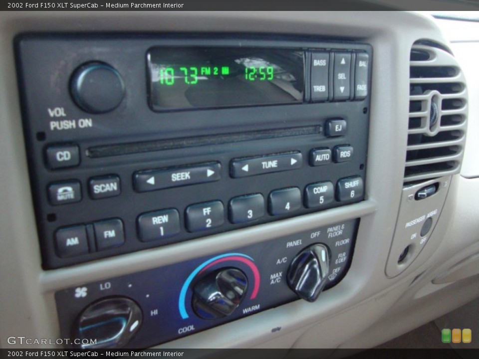 Medium Parchment Interior Audio System for the 2002 Ford F150 XLT SuperCab #54846634