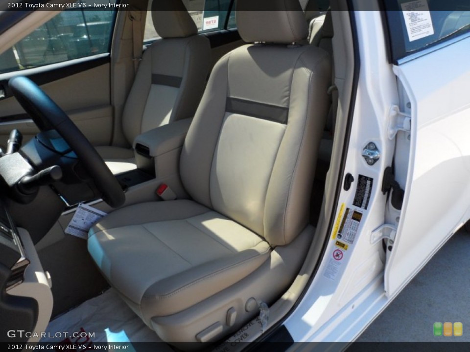 Ivory Interior Photo for the 2012 Toyota Camry XLE V6 #54854815