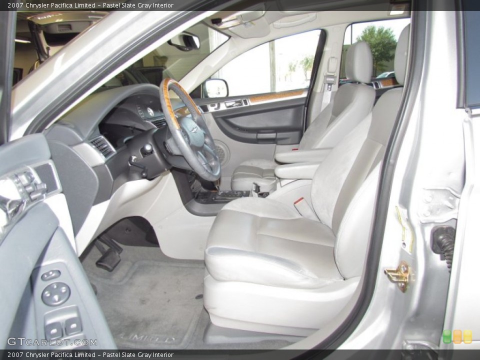 Pastel Slate Gray Interior Photo for the 2007 Chrysler Pacifica Limited #54858946