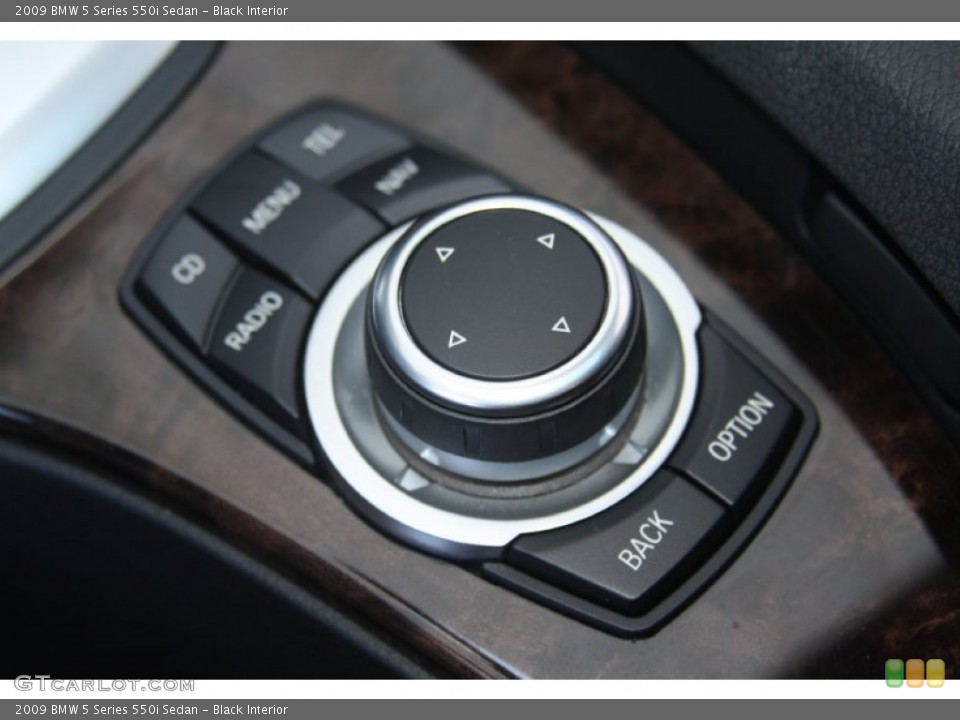 Black Interior Controls for the 2009 BMW 5 Series 550i Sedan #54865579