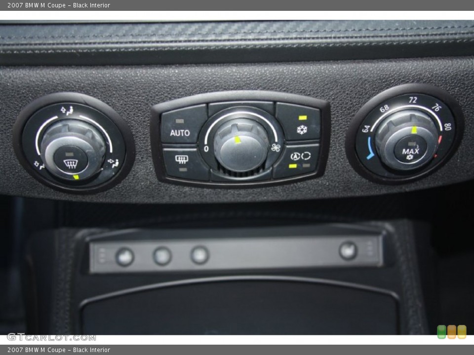 Black Interior Controls for the 2007 BMW M Coupe #54867193