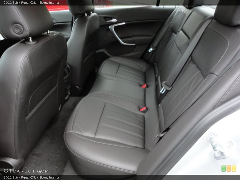 Ebony Interior Photo for the 2011 Buick Regal CXL #54870598