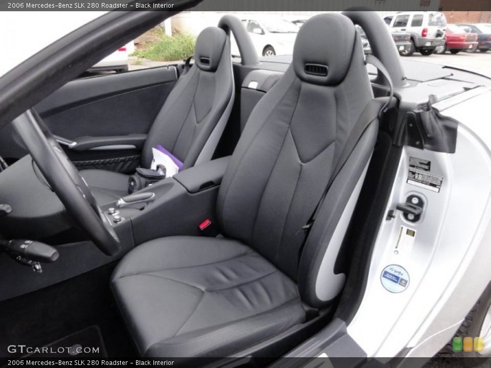 Black Interior Photo for the 2006 Mercedes-Benz SLK 280 Roadster #54896485