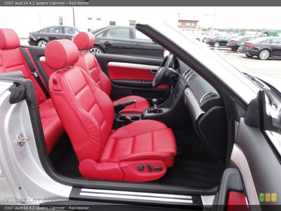 Red Interior Photo for the 2007 Audi S4 4.2 quattro Cabriolet #54897461