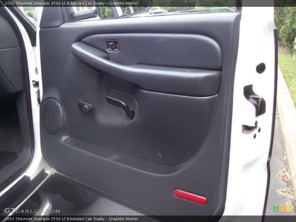 Graphite Interior Door Panel for the 2002 Chevrolet Silverado 3500 LS Extended Cab Dually #54901872