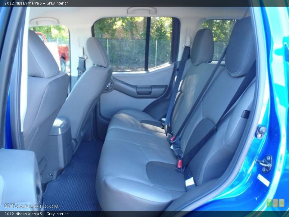 Gray Interior Photo for the 2012 Nissan Xterra S #54910319