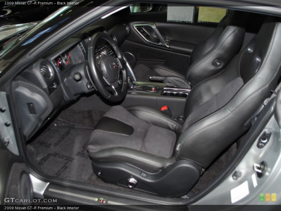 Black Interior Photo for the 2009 Nissan GT-R Premium #54910478