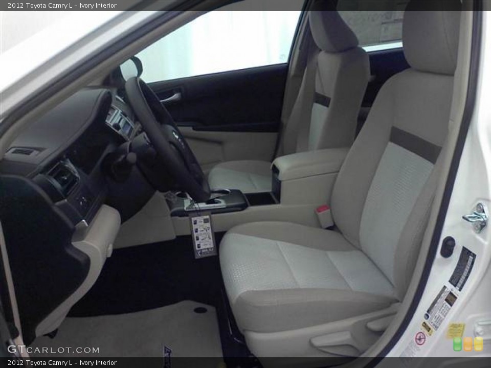 Ivory Interior Photo for the 2012 Toyota Camry L #54911030
