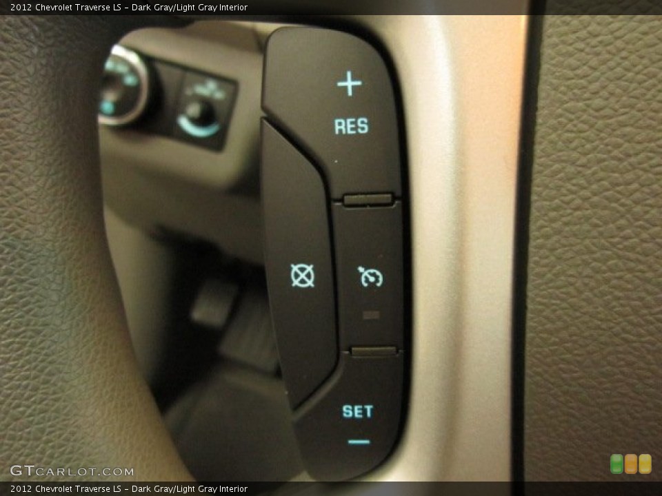 Dark Gray/Light Gray Interior Controls for the 2012 Chevrolet Traverse LS #54914416