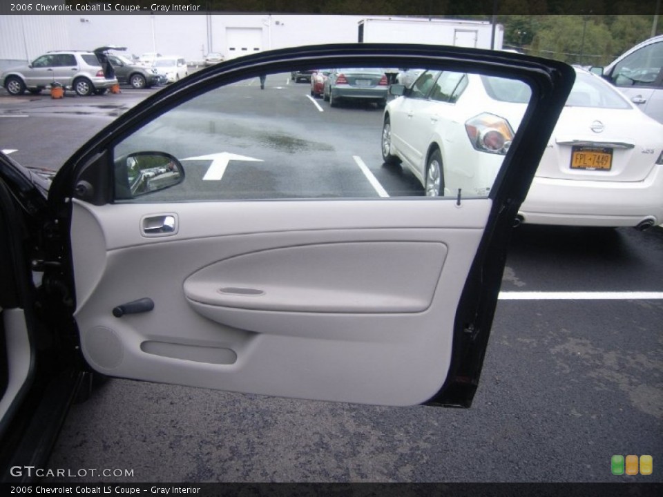 Gray Interior Door Panel for the 2006 Chevrolet Cobalt LS Coupe #54919492