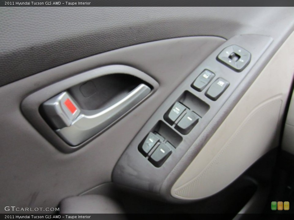 Taupe Interior Controls for the 2011 Hyundai Tucson GLS AWD #54933655
