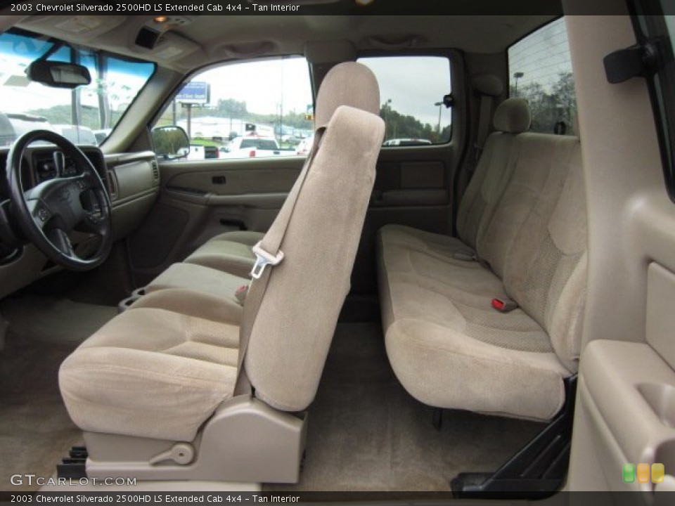 Tan Interior Photo for the 2003 Chevrolet Silverado 2500HD LS Extended Cab 4x4 #54933713