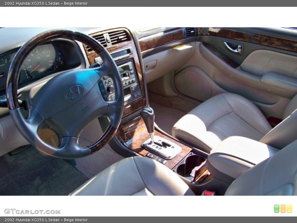 Beige Interior Photo for the 2002 Hyundai XG350 L Sedan #54937285
