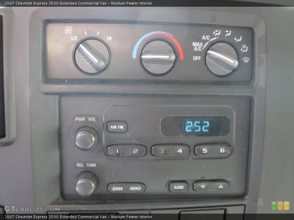 Medium Pewter Interior Audio System for the 2007 Chevrolet Express 3500 Extended Commercial Van #54943868