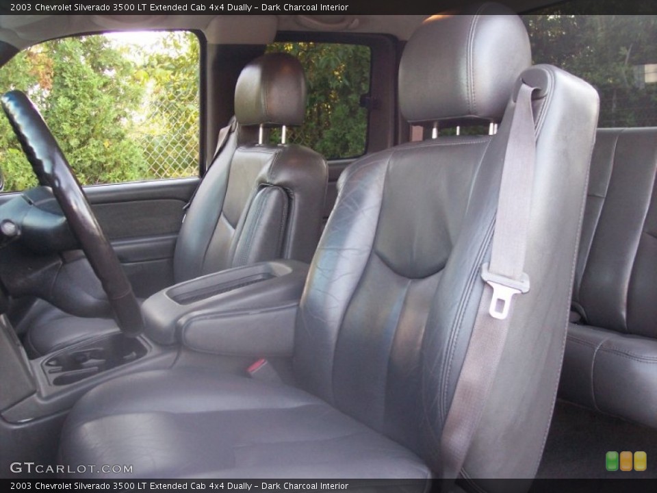 Dark Charcoal Interior Photo for the 2003 Chevrolet Silverado 3500 LT Extended Cab 4x4 Dually #54945722