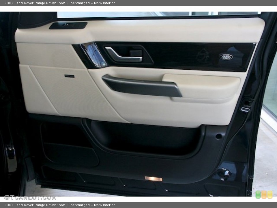 Ivory Interior Door Panel for the 2007 Land Rover Range Rover Sport Supercharged #54950098
