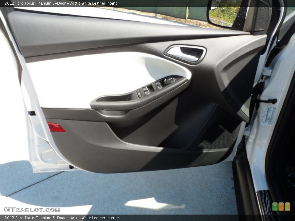Arctic White Leather Interior Door Panel for the 2012 Ford Focus Titanium 5-Door #54954732