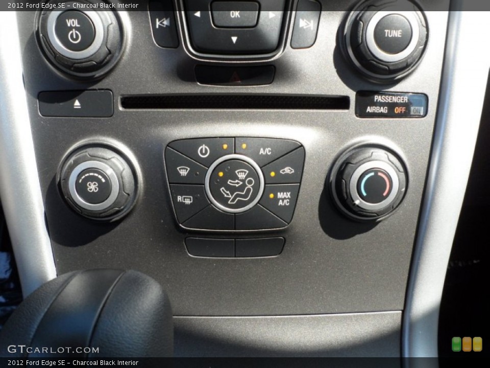 Charcoal Black Interior Controls for the 2012 Ford Edge SE #54957169