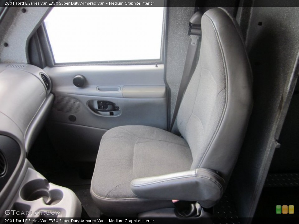 Medium Graphite Interior Photo for the 2001 Ford E Series Van E350 Super Duty Armored Van #54960103