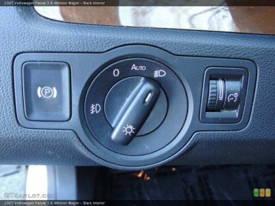 Black Interior Controls for the 2007 Volkswagen Passat 3.6 4Motion Wagon #54961225
