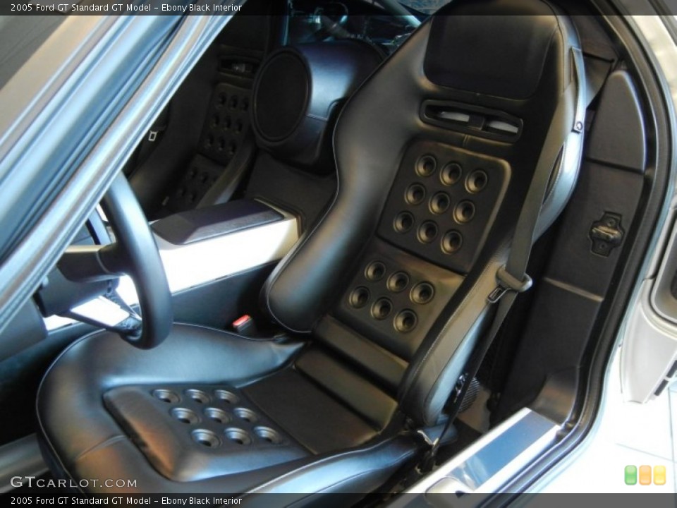 Ebony Black Interior Photo for the 2005 Ford GT  #54970177