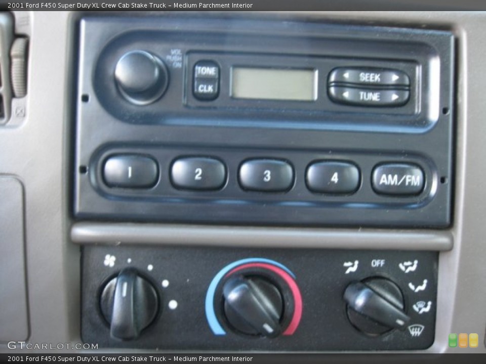 Medium Parchment Interior Audio System for the 2001 Ford F450 Super Duty XL Crew Cab Stake Truck #54983470