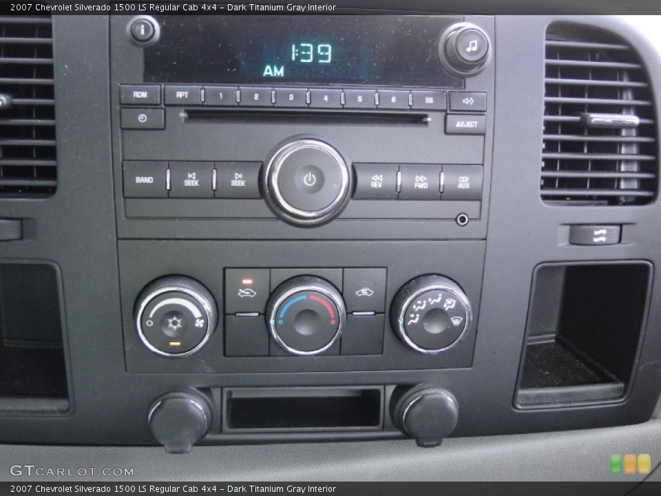 Dark Titanium Gray Interior Audio System for the 2007 Chevrolet Silverado 1500 LS Regular Cab 4x4 #54985438