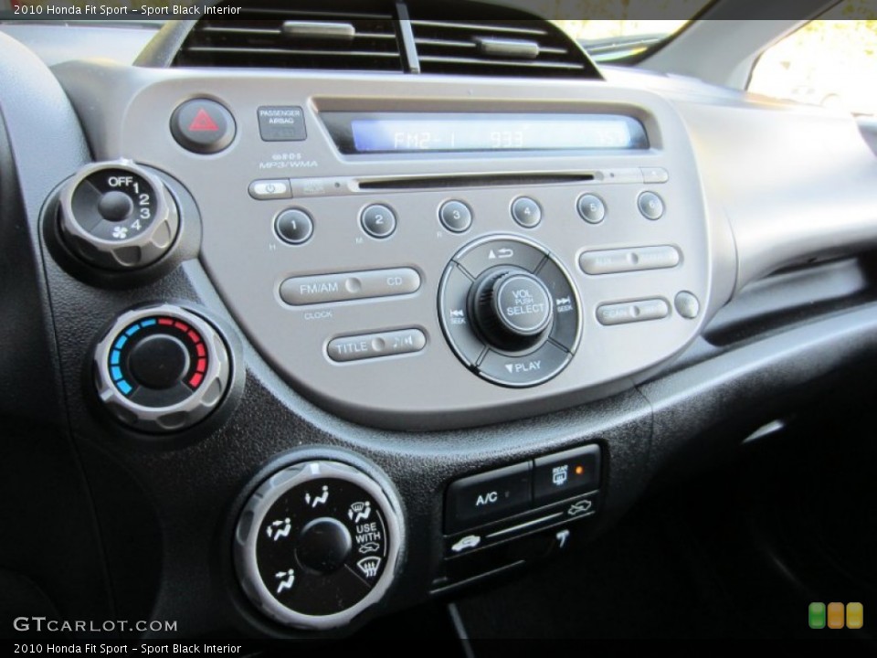 Sport Black Interior Controls for the 2010 Honda Fit Sport #54991032