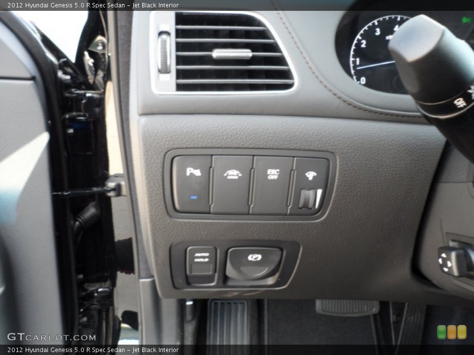 Jet Black Interior Controls for the 2012 Hyundai Genesis 5.0 R Spec Sedan #55007140