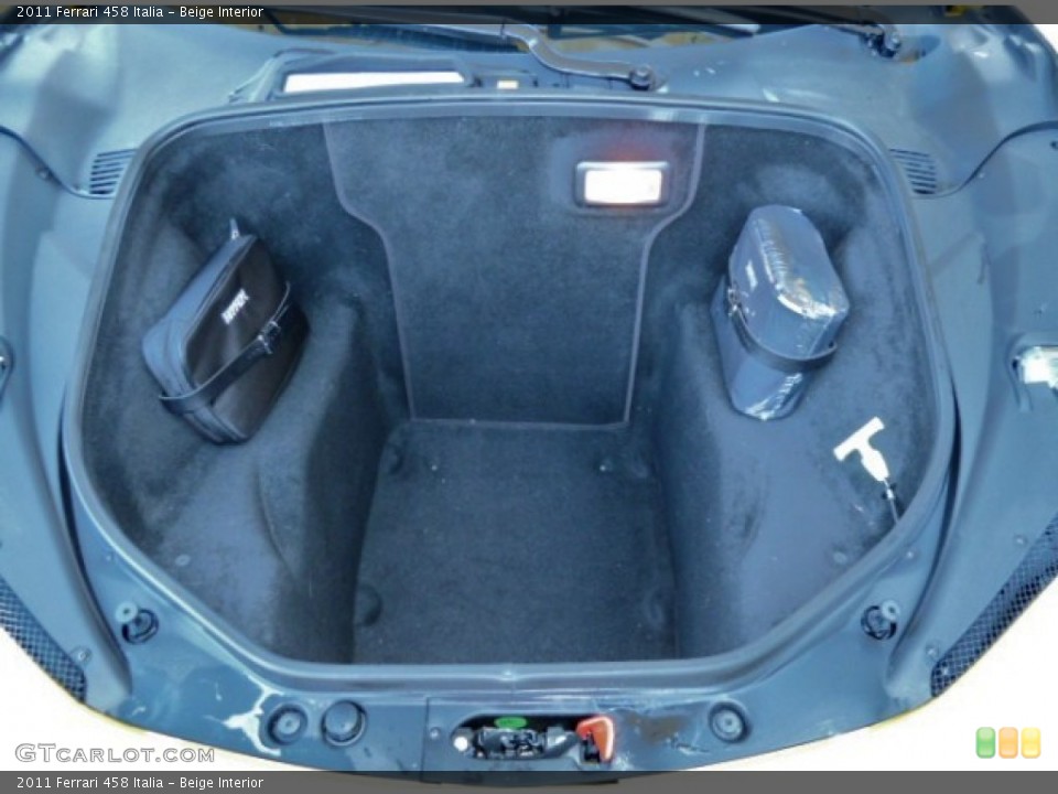 Beige Interior Trunk for the 2011 Ferrari 458 Italia #55010537