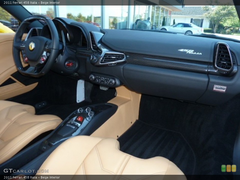 Beige Interior Dashboard for the 2011 Ferrari 458 Italia #55010597