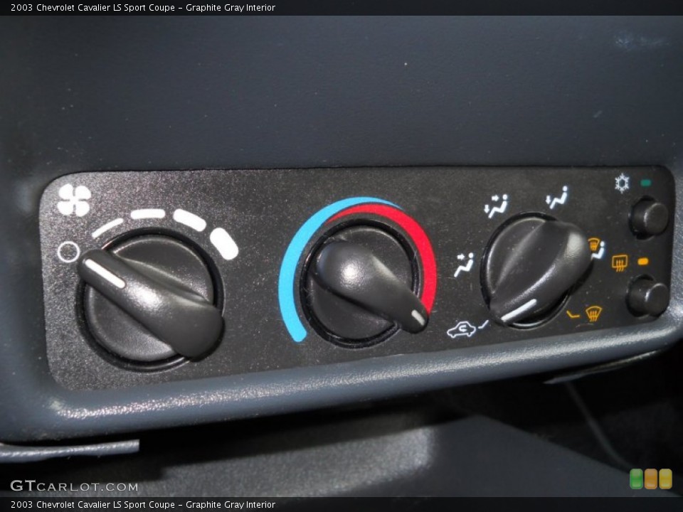 Graphite Gray Interior Controls for the 2003 Chevrolet Cavalier LS Sport Coupe #55012497