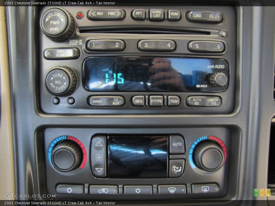 Tan Interior Controls for the 2003 Chevrolet Silverado 2500HD LT Crew Cab 4x4 #55016804