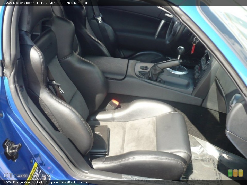 Black/Black Interior Photo for the 2006 Dodge Viper SRT-10 Coupe #55024977