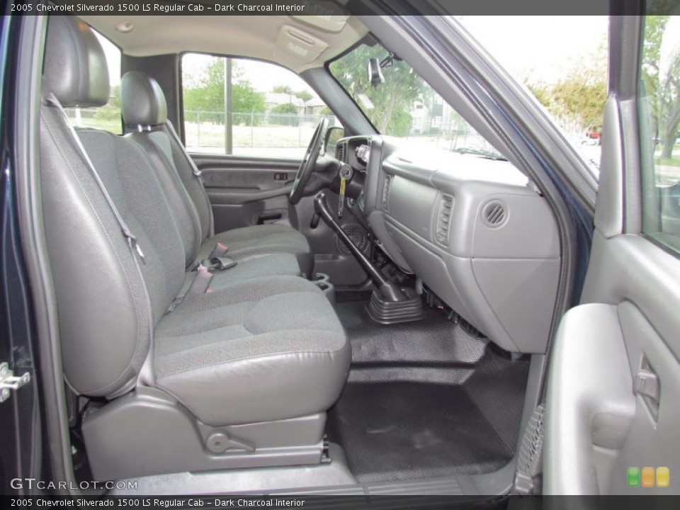 Dark Charcoal Interior Transmission for the 2005 Chevrolet Silverado 1500 LS Regular Cab #55027167